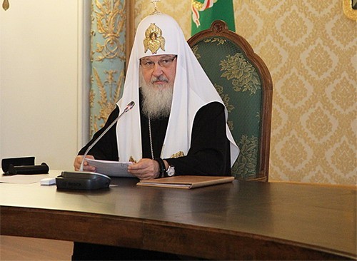 Патриарх Кирилл предложил начать уборку России - фото 1