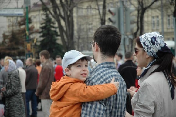 молебное пение в защиту веры, поруганных святынь, Церкви и ее доброго имени перед Храмом Христа Спасителя (9)