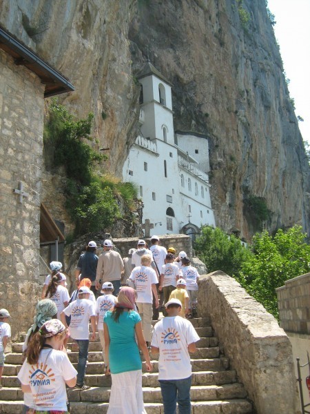Паломническая поездка в Монастырь Острог