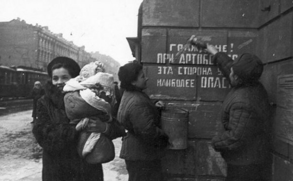 Фото разрушенного ленинграда в блокаду