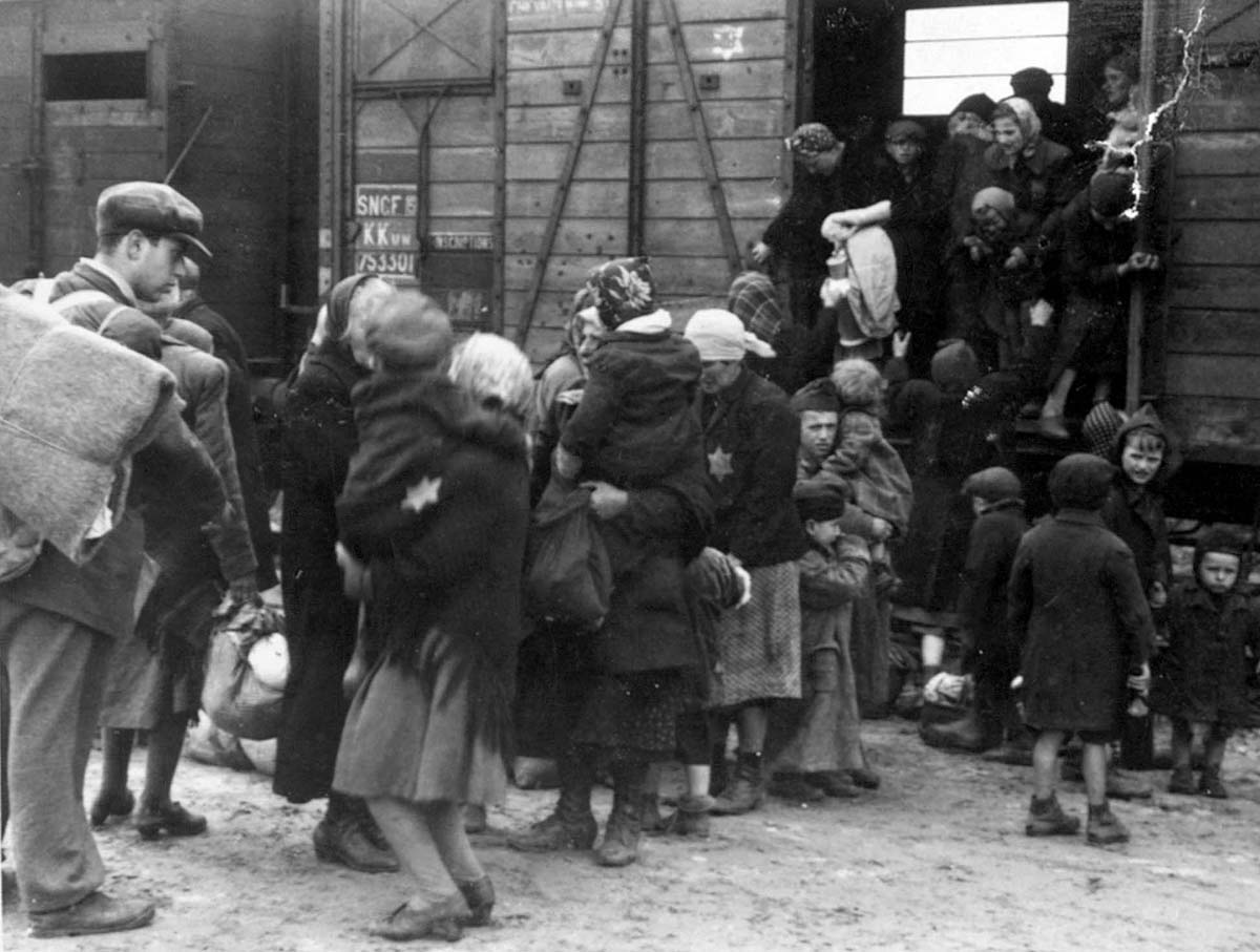 Освенцим: прибытие