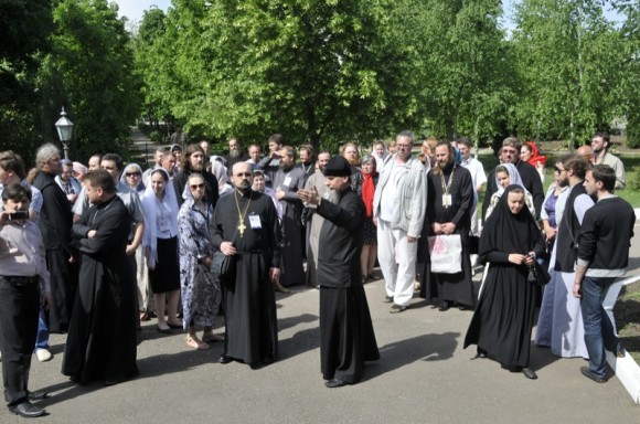 Экскурсия по Никольскому