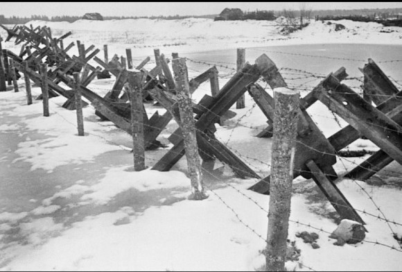 33. Линия укреплений вокруг Москвы. Осень — зима 1941 г. 