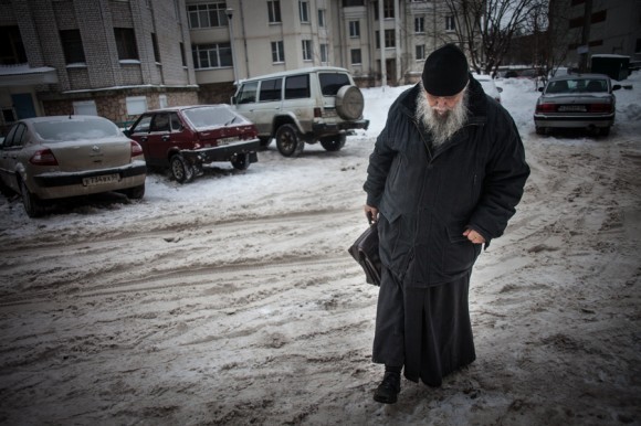 Священник Павел Попов