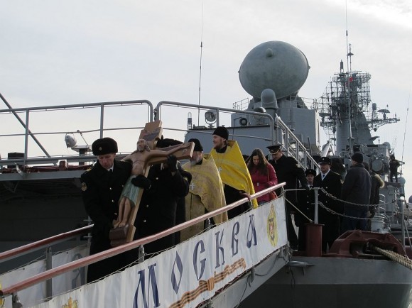 На крейсере «Москва»