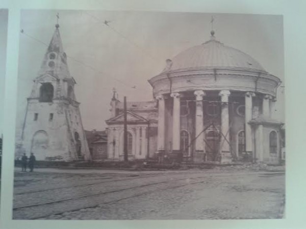 Троицкая церковь Кулич и пасха. 1785-1790. Архитектор Н.А. Львов. Фото 1930-х годов