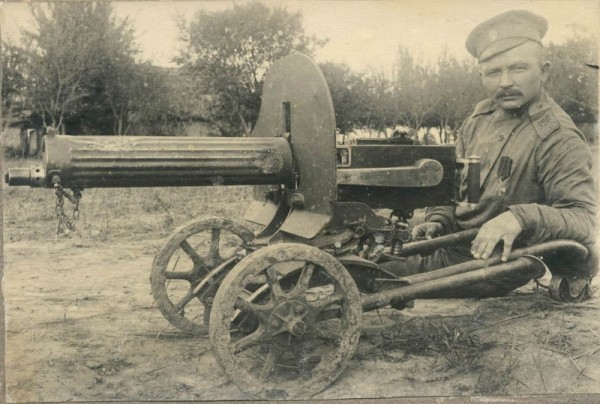 Пулеметчик - Георгиевский кавалер.