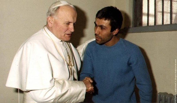 Посещение папой человека, который пытался его убить 