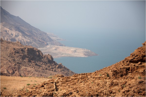 Берег Мёртвого моря у южной его оконечности