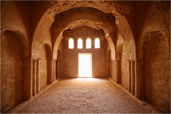 Замок Каср-аль-Харрана, интерьер помещений второго этажа