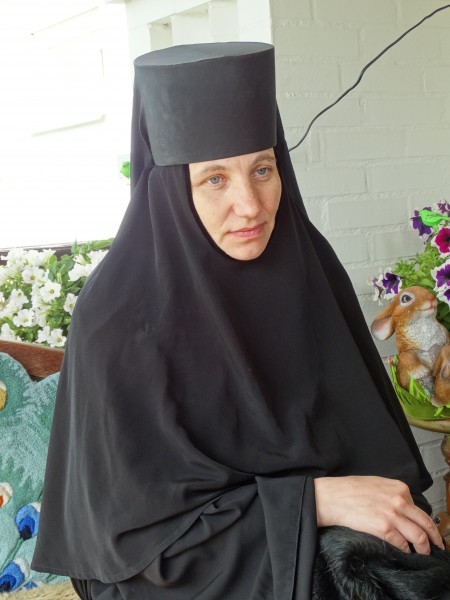 Одна из первых сестер обители монахиня Тихона. Фото Игоря Денисова