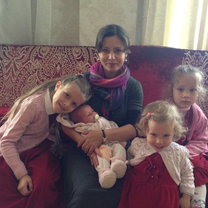 Академик Лейла Адамян: Не надо откладывать рождение детей на потом