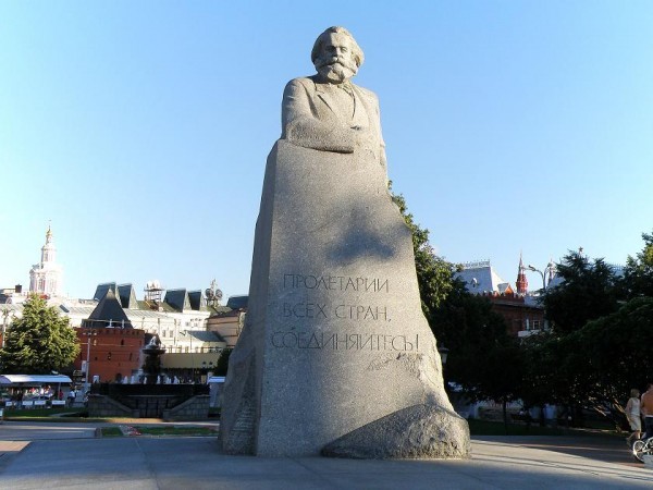 Памятник Карлу Марксу в Москве. Фото turizm-lib.ru