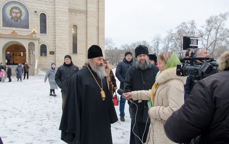 Перевод назад в будущее где док говорит святые угодники