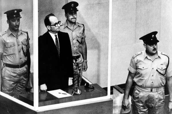 15 декабря 1961 Эйхману зачитали смертный приговор