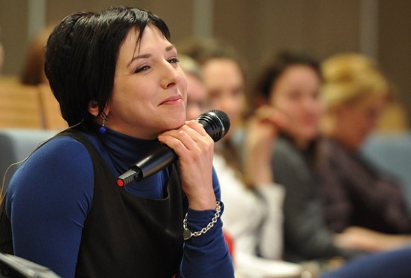 Екатерина Гордеева на «Открытой Лекции». Фото: vokrug.tv