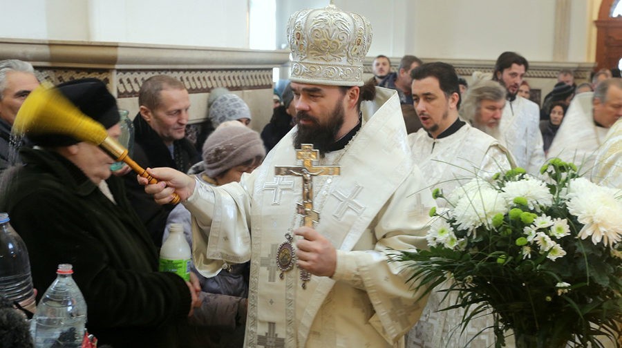 Митрополит Горловский и Славянский Митрофан: Крещение — это не про воду