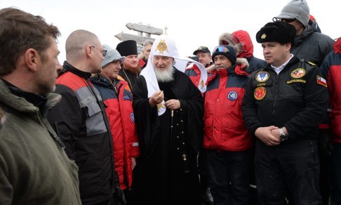 Патриарх помолился вместе с полярниками (+фото, видео)