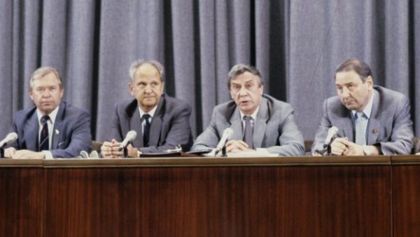 Василий Стародубцев, Борис Пуго, Геннадий Янаев и Олег Бакланов СССР (слева направо) во время пресс-конференции членов ГКЧП 19 августа 1991 года. Фото: РИА «Новости»