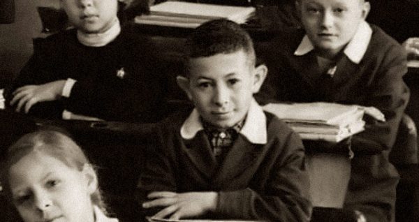 Евгений Маргулис в детстве. Фото из открытых интернет-источников