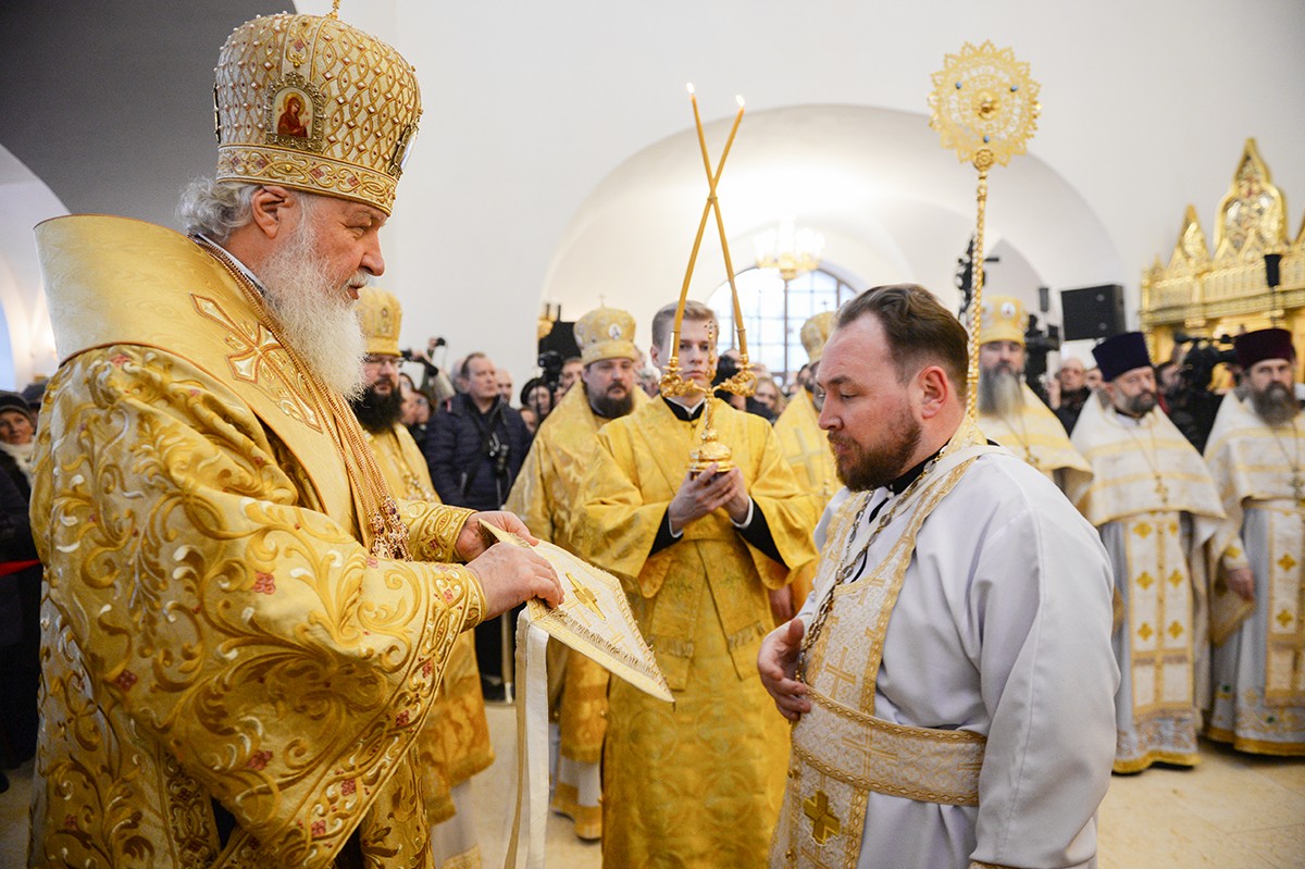 Патриарх освятил храм Всех святых в Гусеве Калининградской области | Правмир