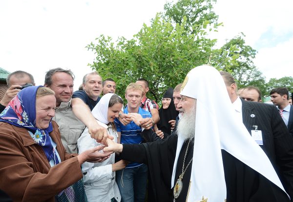 Святейший Патриарх Кирилл в Пюхтицком монастыре. 15 июня 2013 года. Фото: mospat.ru
