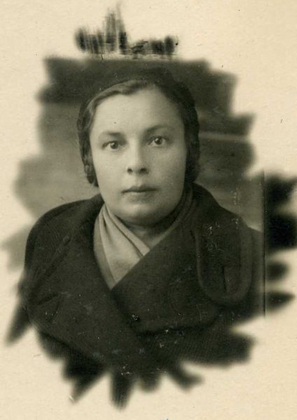 Фото бабушки 1940-х годов