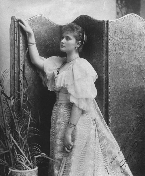  Принцесса Алиса Гессенская( будущая императрица Александра Фёдоровна). 1894 г