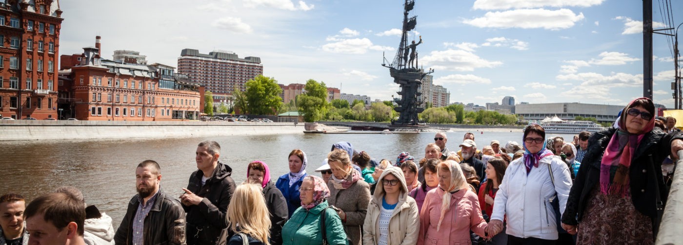 Протоиерей Игорь Фомин: «Я буду стоять к мощам святителя Николая как все”