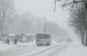 Водитель отказался везти без кресла