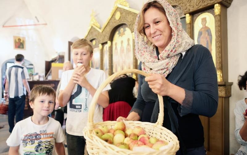 Освятите себя, как яблоки Божии, как урожай для Христа