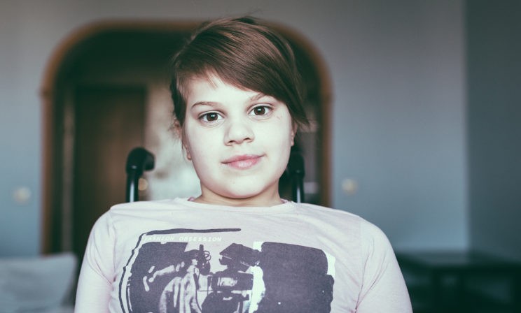 Оля родилась 51 сантиметр, а ее опухоль – 11. Пока ждали очередь на операцию, время было упущено