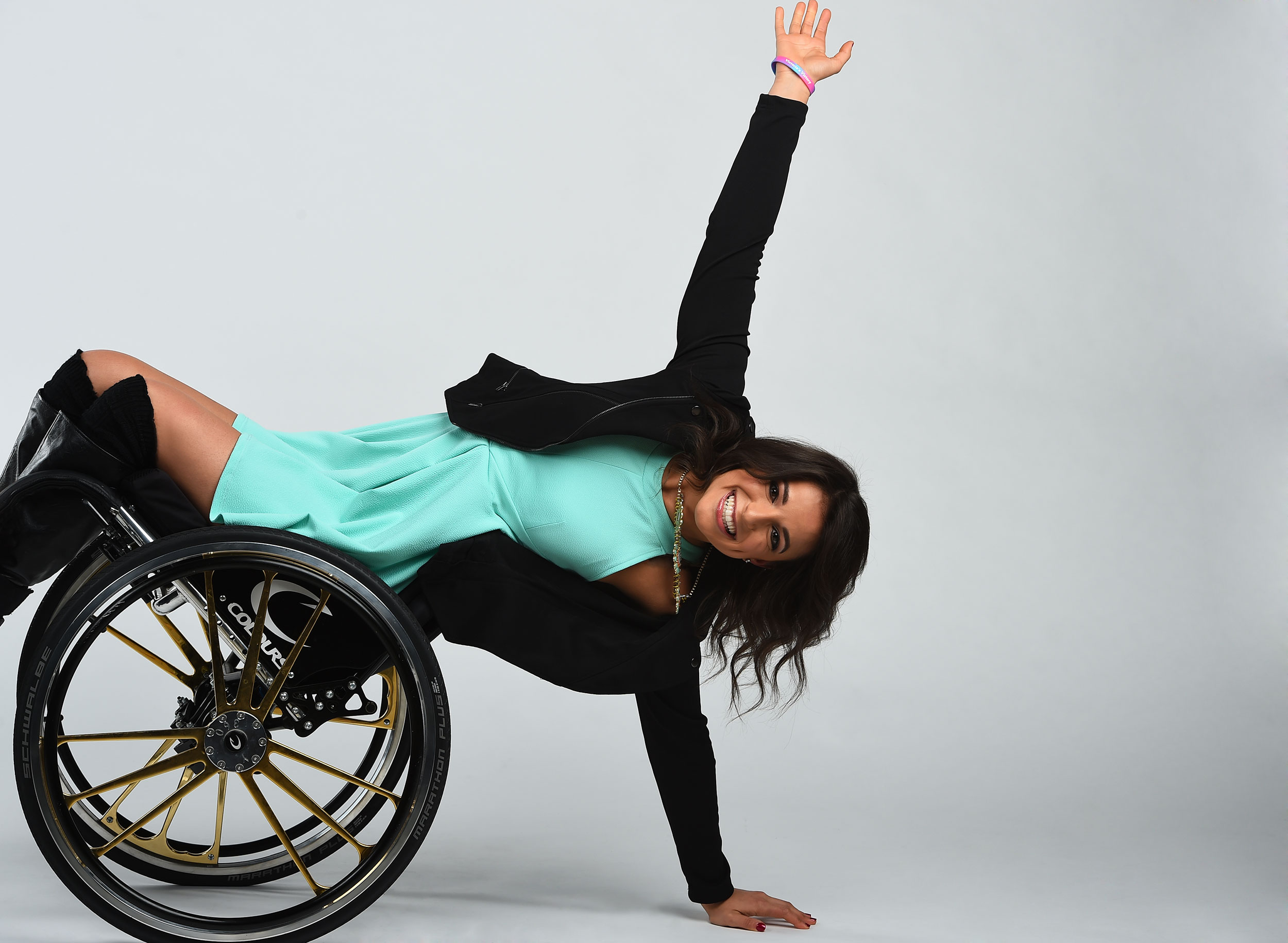 Танцовщица в инвалидной коляске