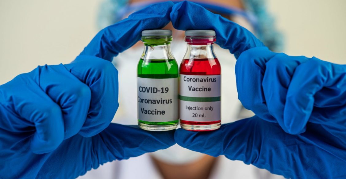 «Безопасность вакцины не отследить за несколько месяцев». Венчурный инвестор Антон Гопка — о гонке и рисках