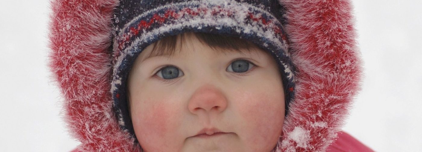 Зима не в радость: что делать, если ребенок обморозил лицо