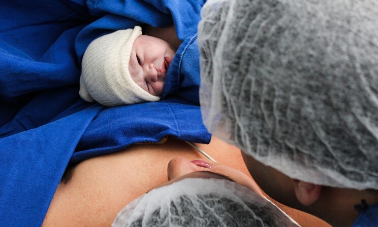 «Новорожденные стали болеть тяжелее». Неонатолог — о последствиях пандемии