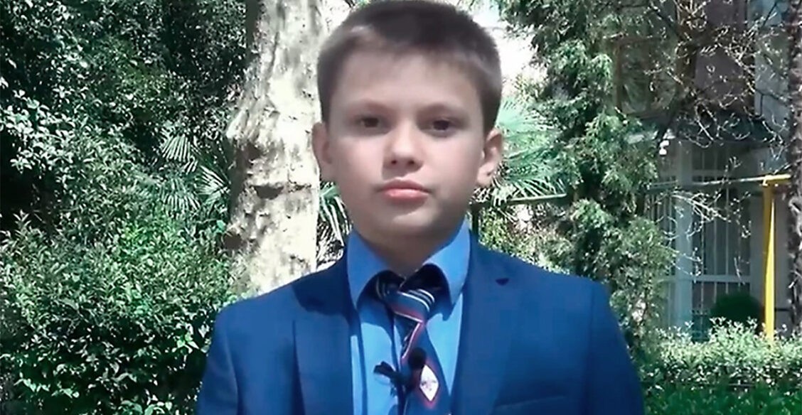«Я узнал лицо с ориентировки». Школьник из Сочи выследил подозреваемого в серии грабежей