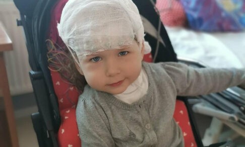 Ульяну 7 раз оперировали, чтобы убрать опухоль в голове
